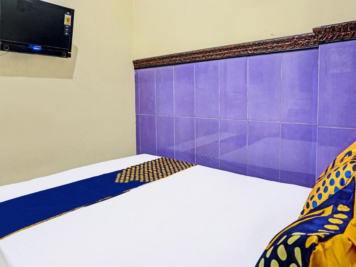 Spot On 1870 Graha Batu Mulia Hotell Eksteriør bilde